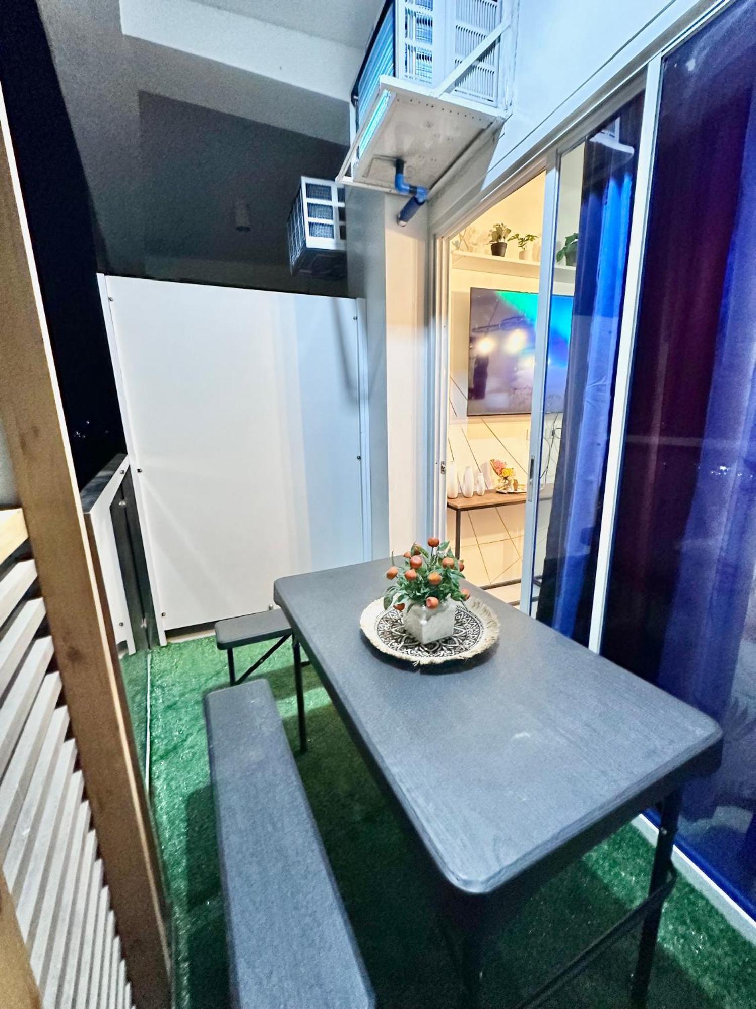 كاجايان دي أورو Aesthetic One Bedroom Beside Sm W Pool, Wifi And Netflix المظهر الخارجي الصورة