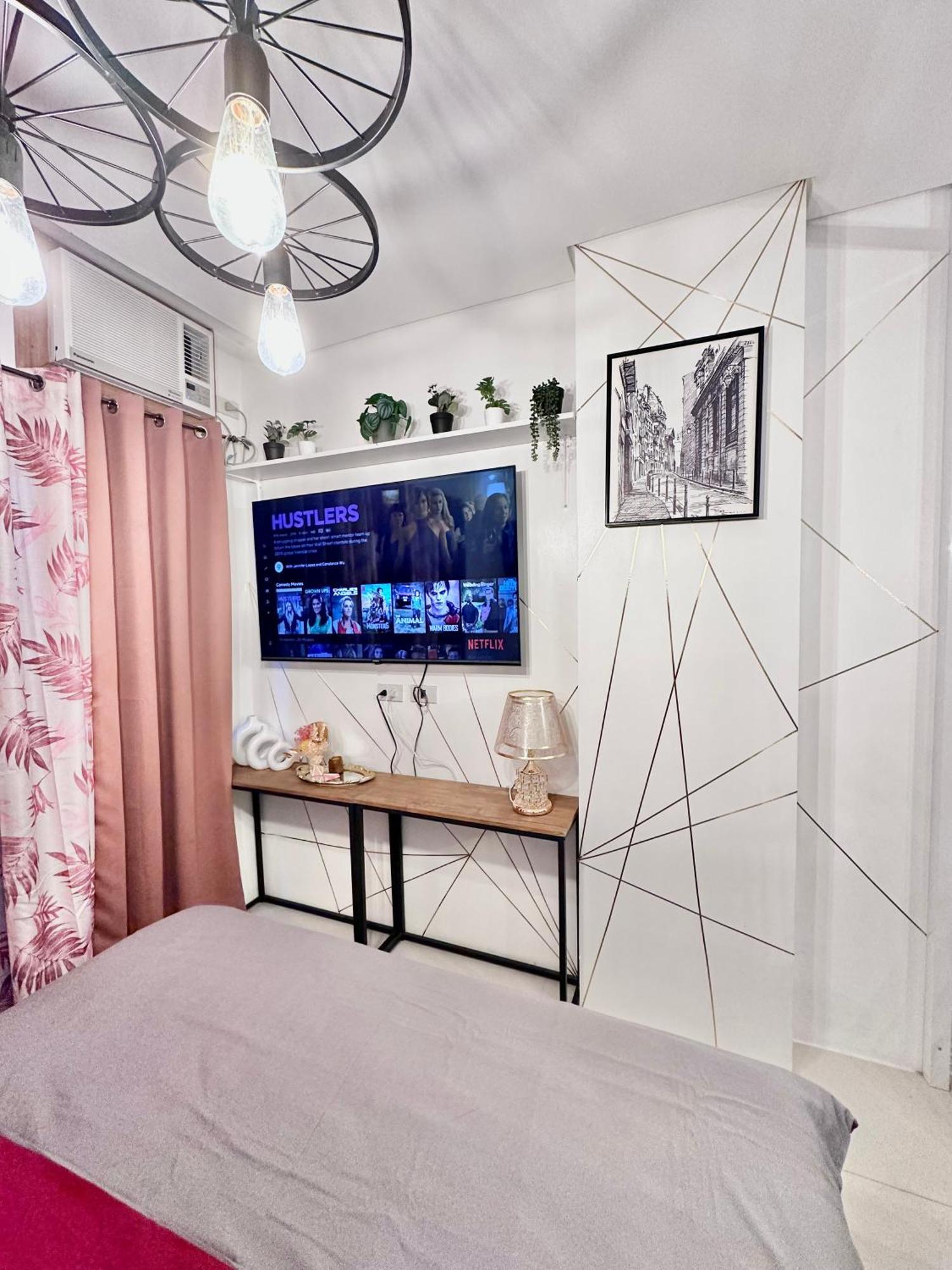 كاجايان دي أورو Aesthetic One Bedroom Beside Sm W Pool, Wifi And Netflix المظهر الخارجي الصورة